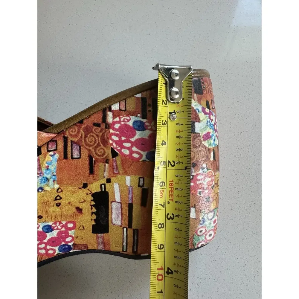 Vintage Icon Gustav Klimt The Kiss Wearable Art Platform Wedge Sandals 8.5 Italy